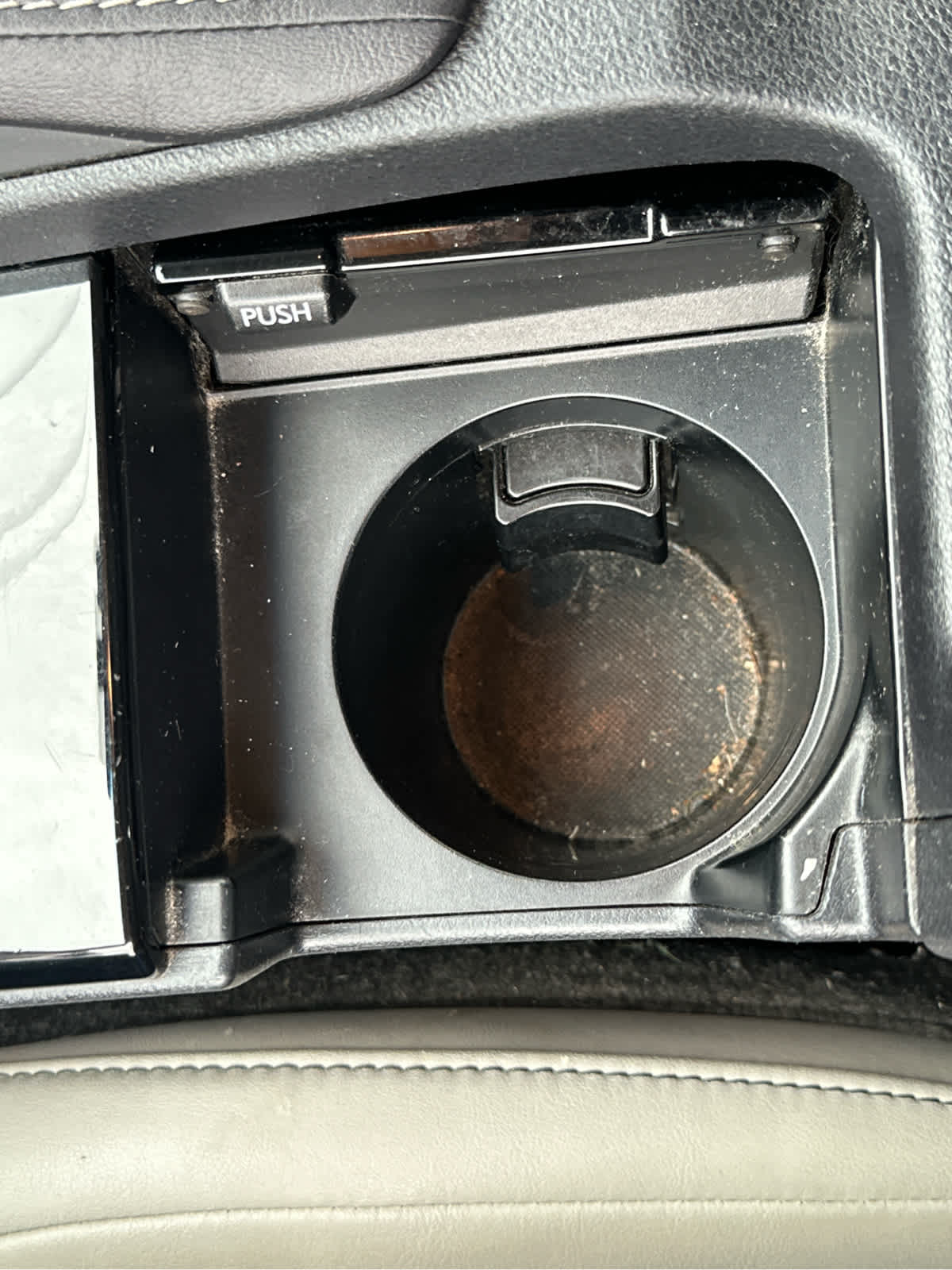 Vehicle image 36 of 47