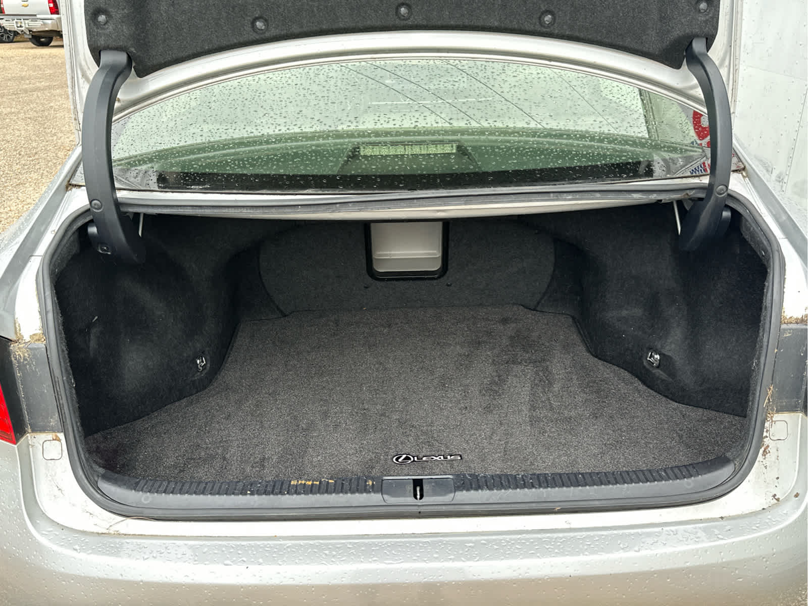 Vehicle image 18 of 47