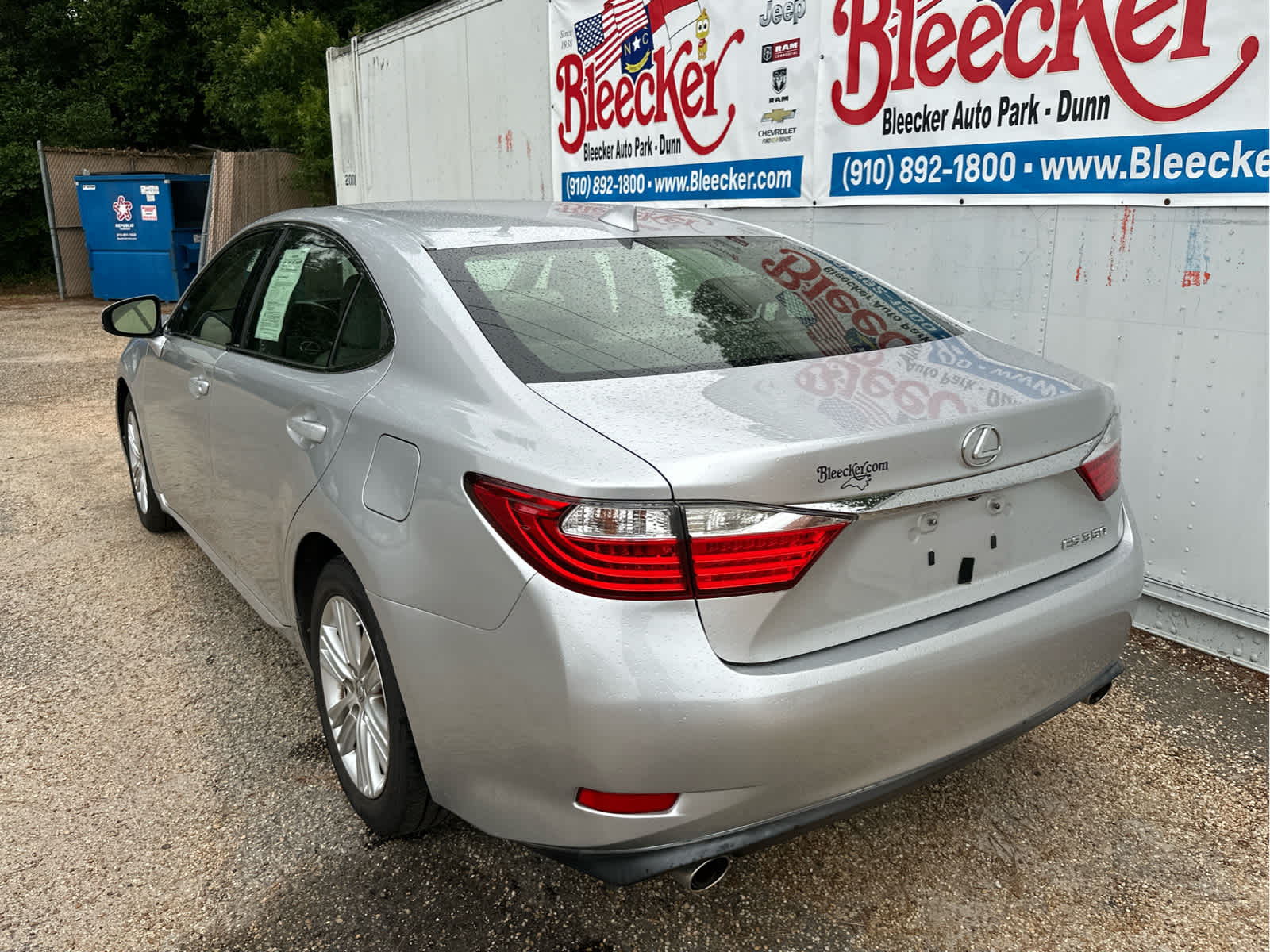 Vehicle image 7 of 47