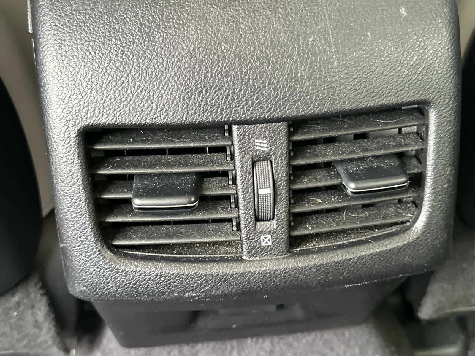 Vehicle image 46 of 47