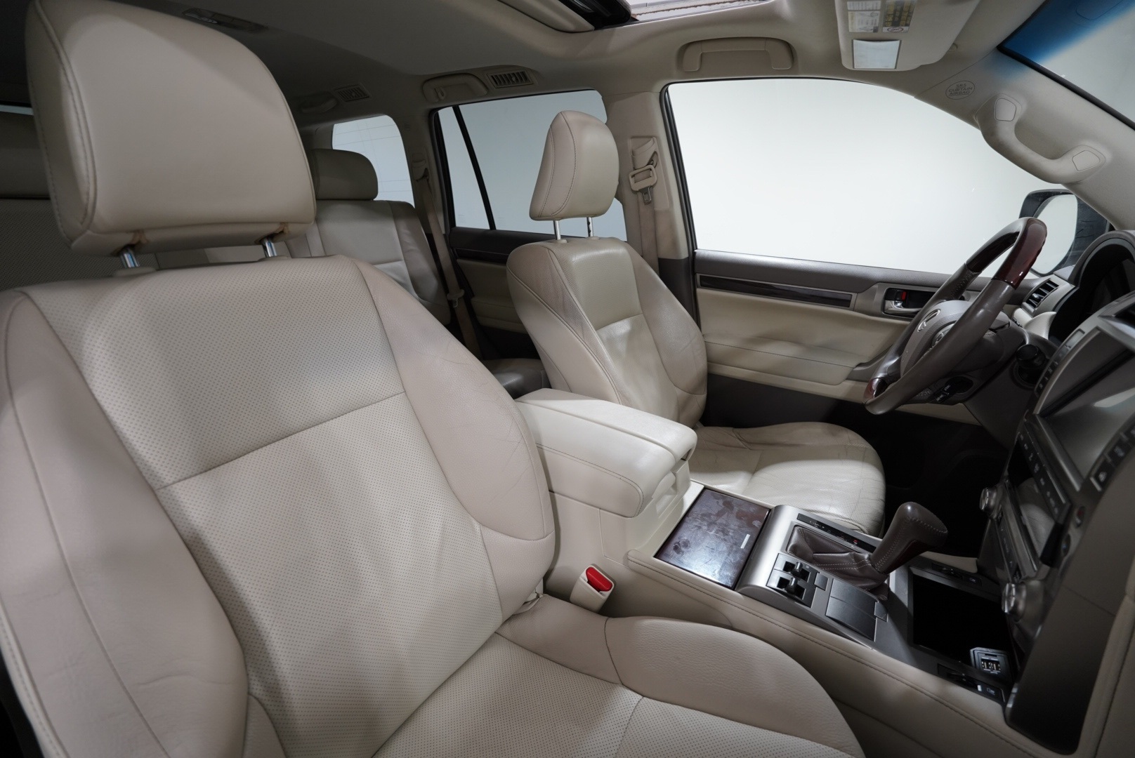 2015 Lexus GX 460 Image 19 of 56