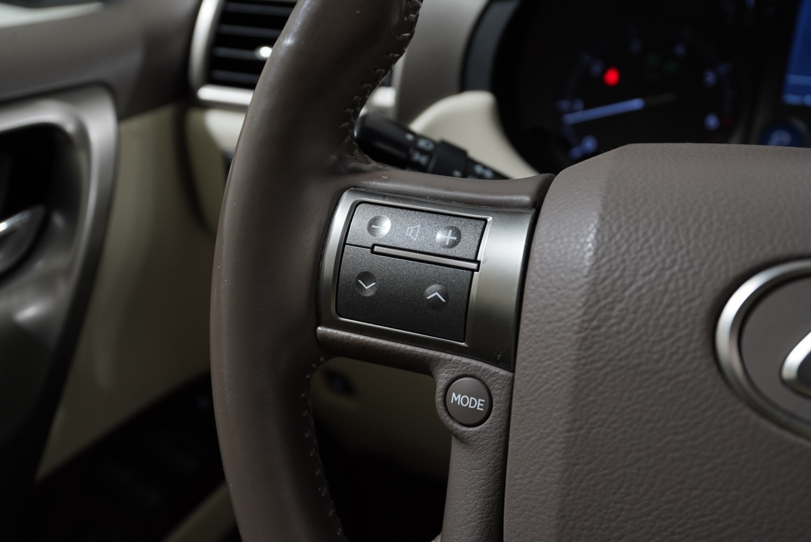 2015 Lexus GX 460 Image 54 of 56