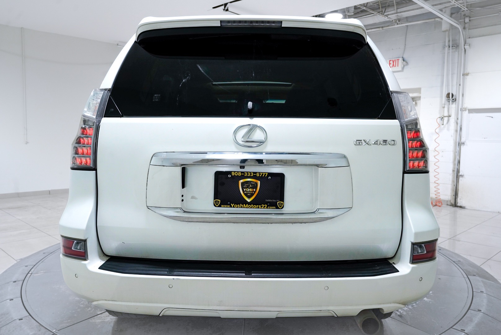 2015 Lexus GX 460 Image 11 of 56