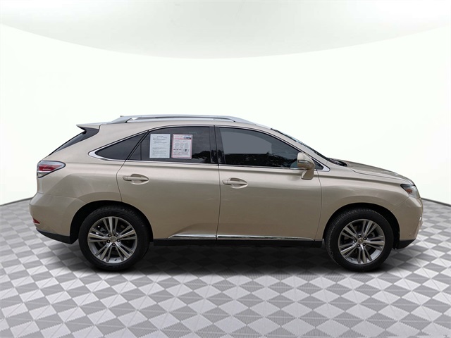 Vehicle image 4 of 33