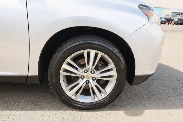 Vehicle image 24 of 78