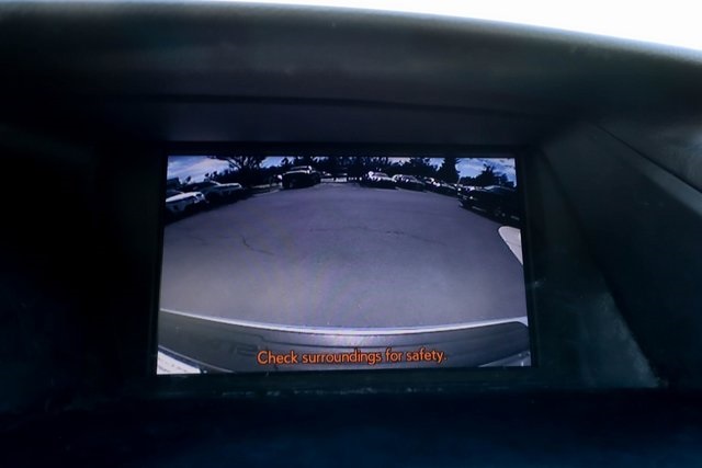 Vehicle image 12 of 78