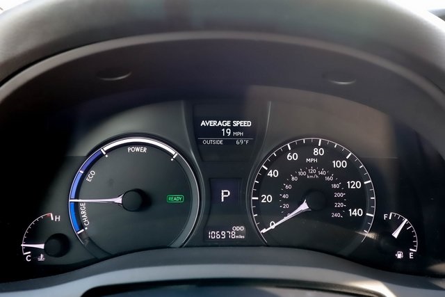 Vehicle image 9 of 78