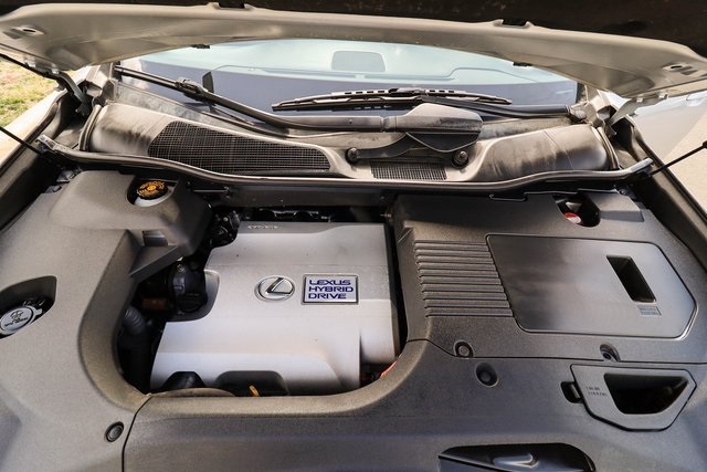 Vehicle image 25 of 78