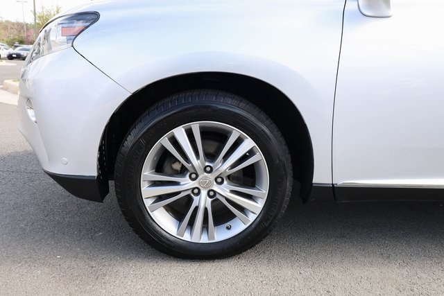 Vehicle image 21 of 78