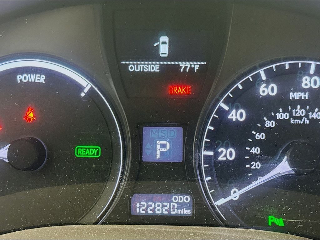 Vehicle image 14 of 41