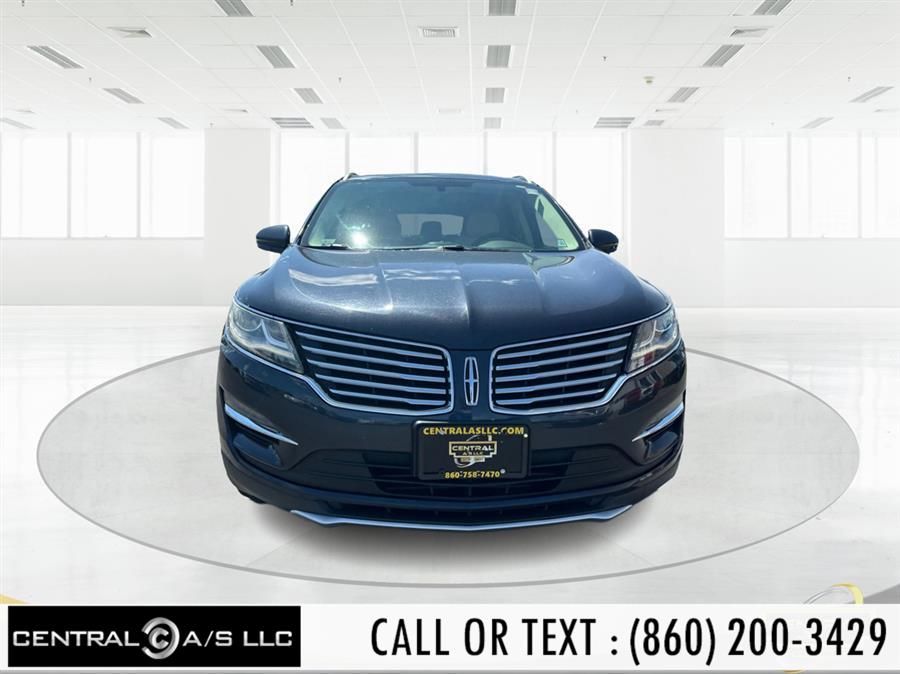 Vehicle image 2 of 20