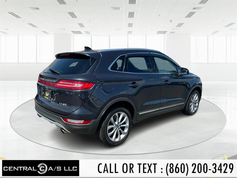Vehicle image 5 of 20