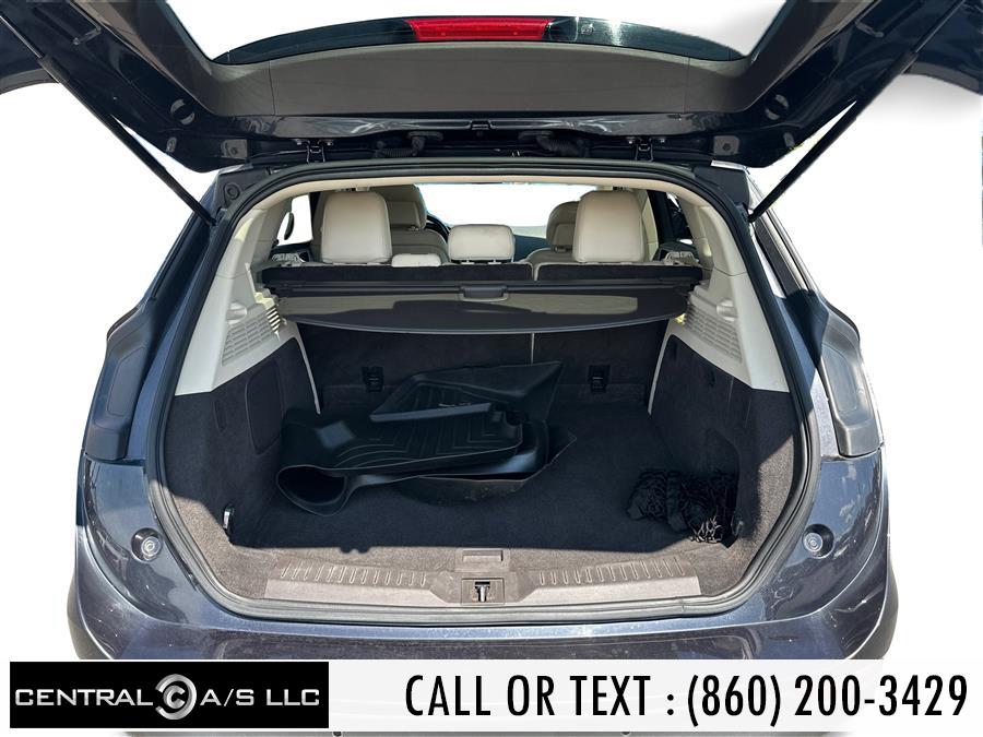 Vehicle image 19 of 20