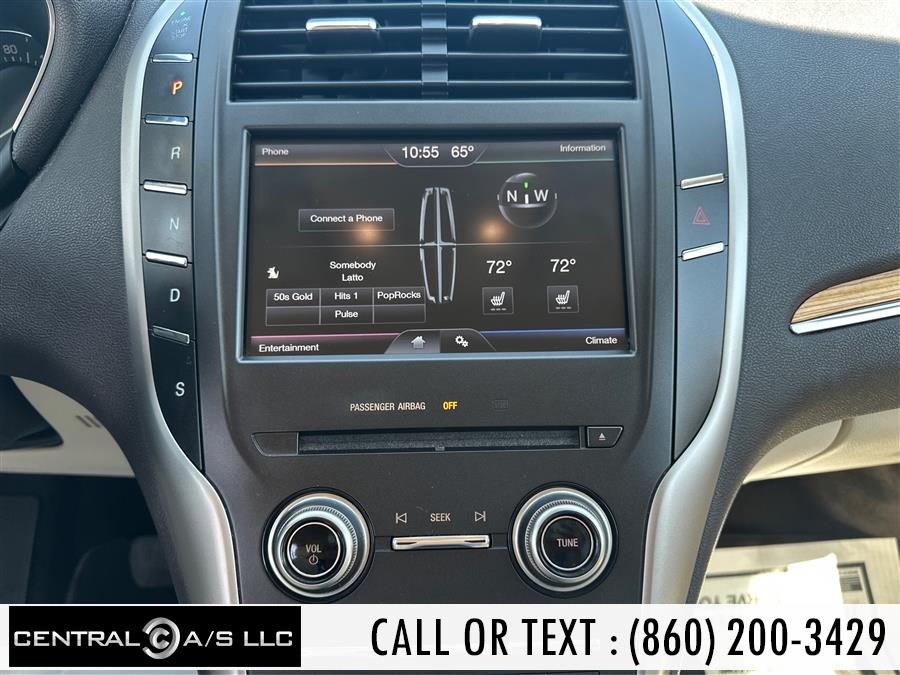 Vehicle image 14 of 20