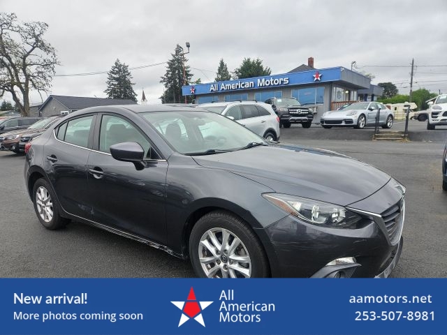 2015 Mazda Mazda3 i Touring Image 1 of 3