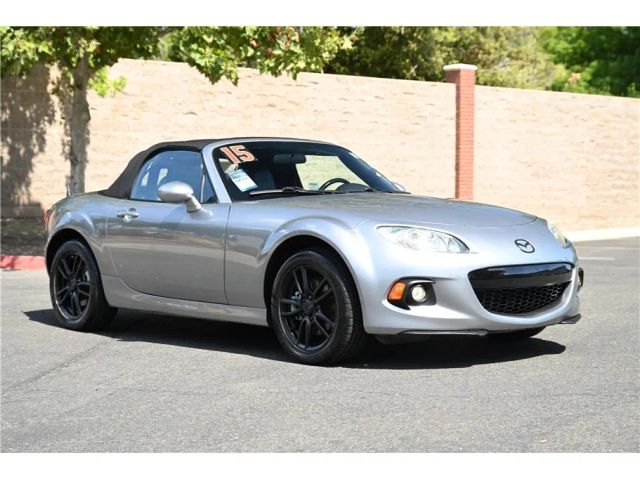 2015 Mazda MX-5 Miata Sport Image 3 of 22