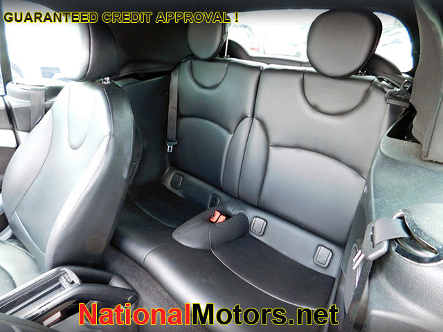 Vehicle image 5 of 9