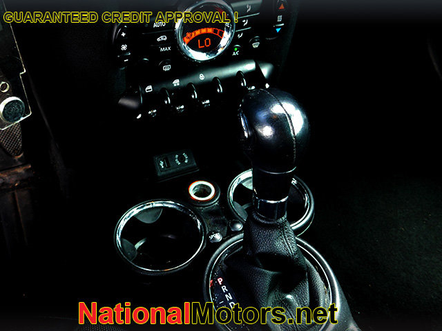 Vehicle image 7 of 9