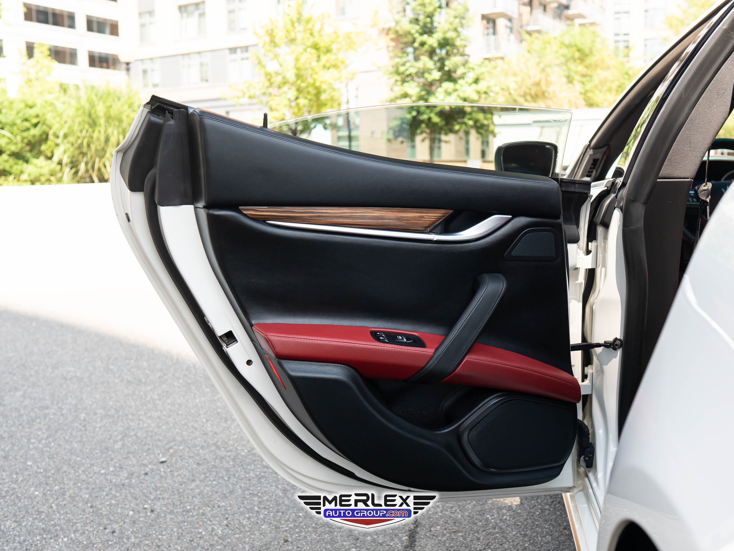 2015 Maserati Ghibli S Q4 Image 28 of 49