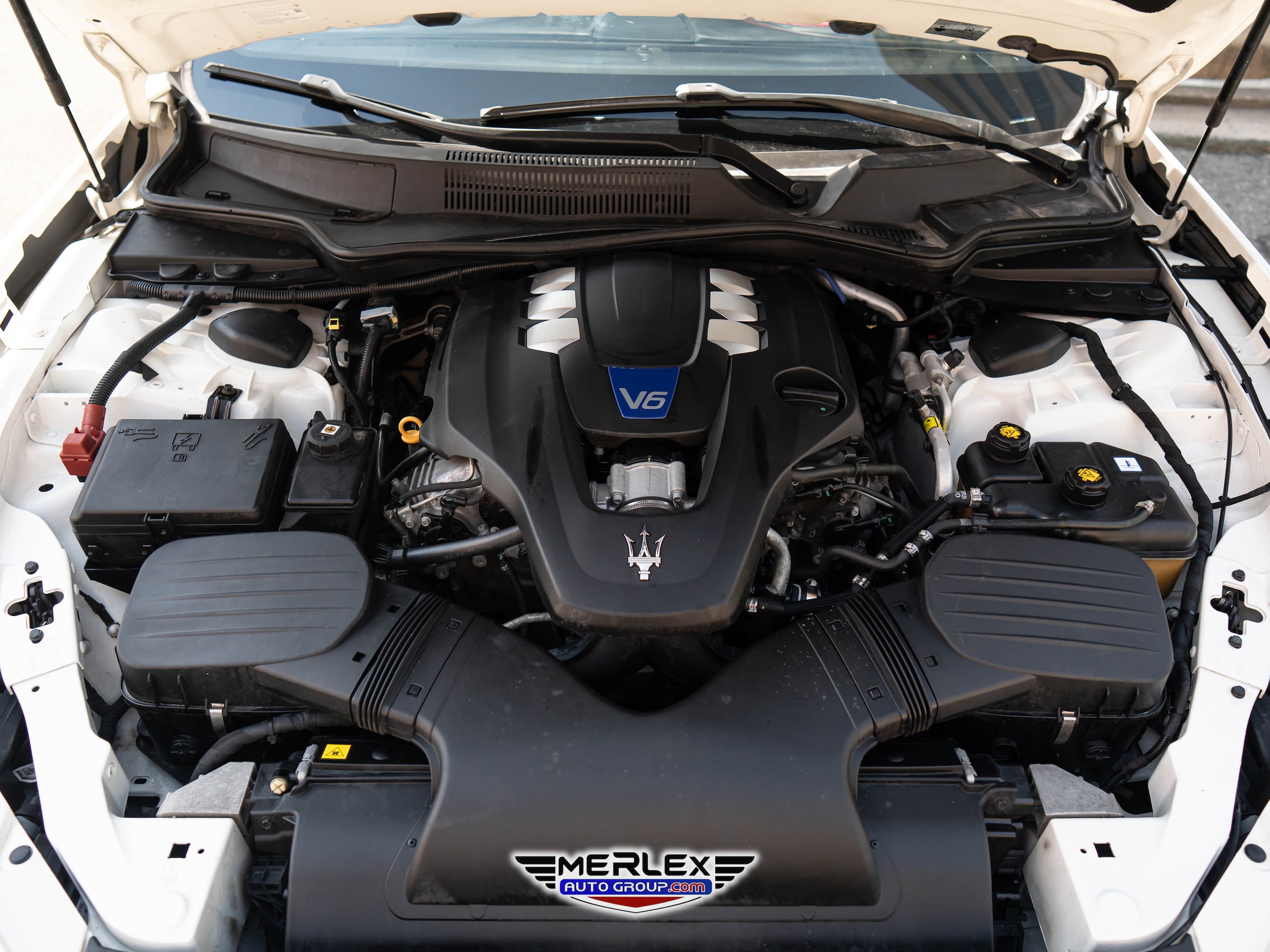 2015 Maserati Ghibli S Q4 Image 8 of 49