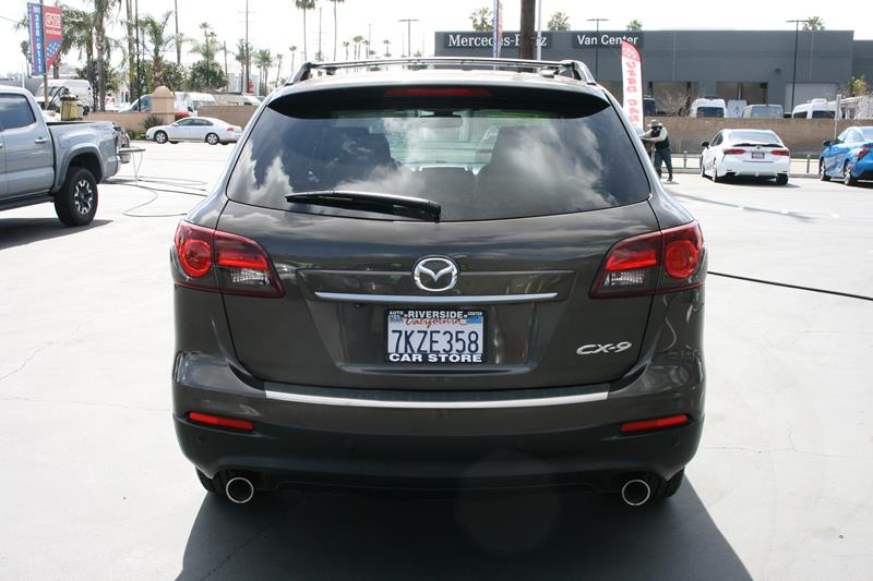 2015 Mazda CX-9 Grand Touring Image 7 of 37