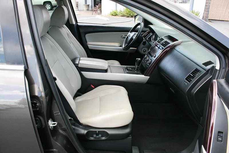 2015 Mazda CX-9 Grand Touring Image 15 of 37