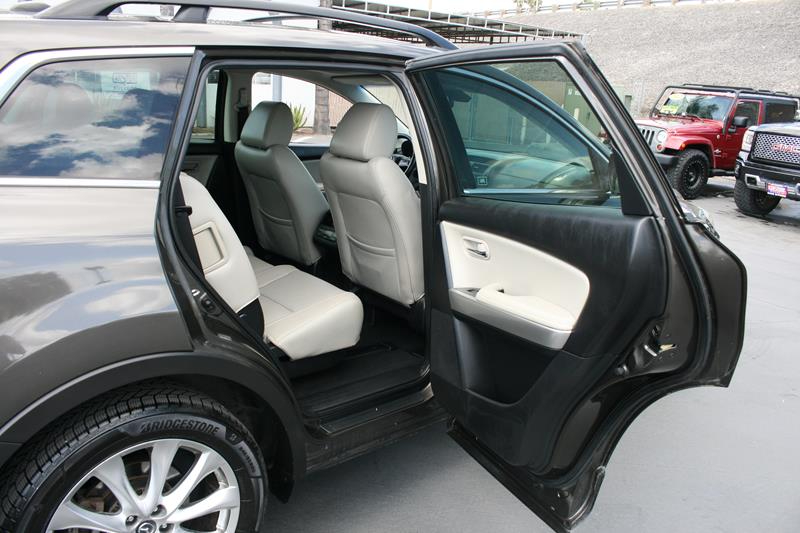 2015 Mazda CX-9 Grand Touring Image 4 of 37