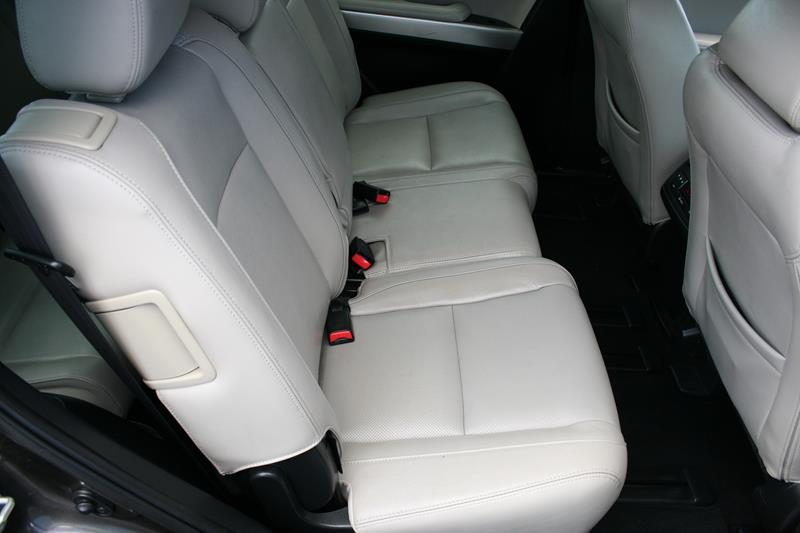 2015 Mazda CX-9 Grand Touring Image 17 of 37