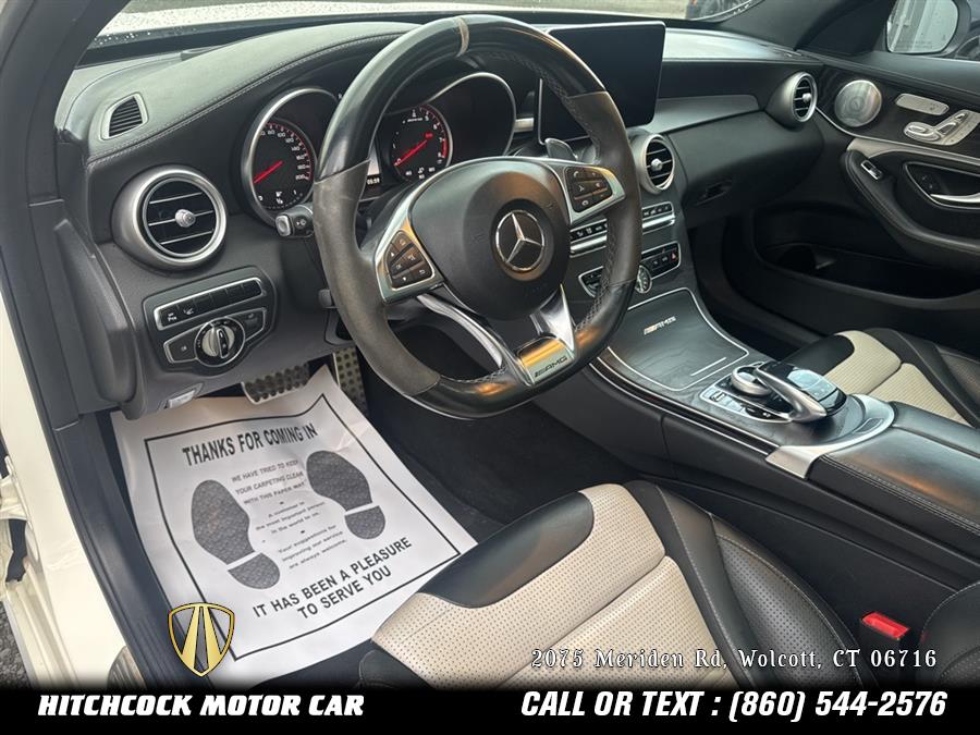 Vehicle image 29 of 50