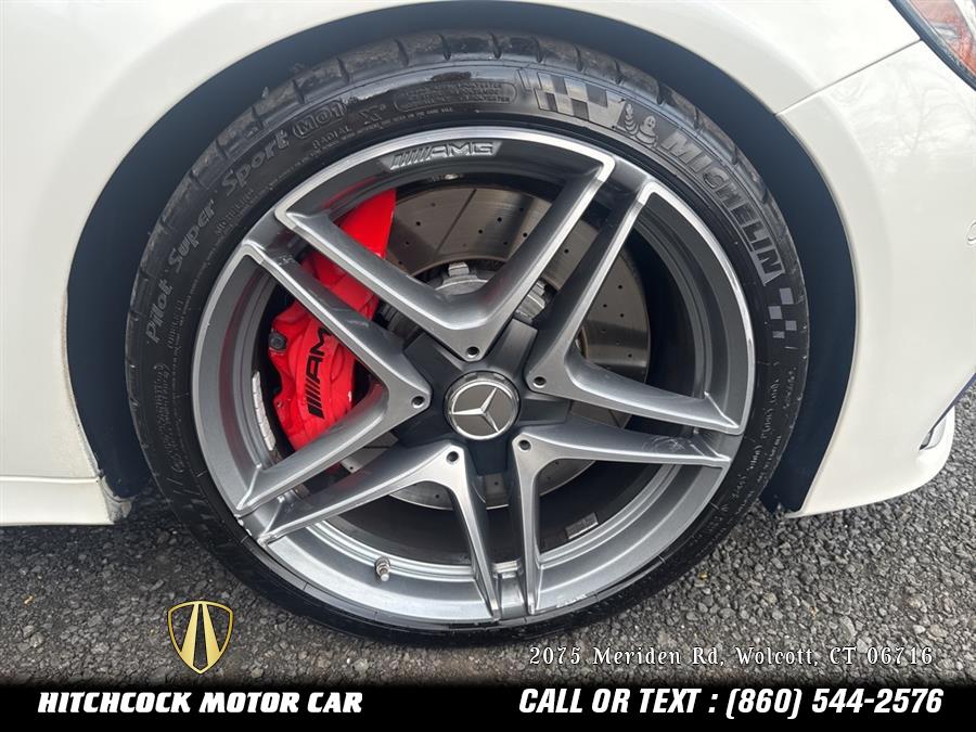 Vehicle image 25 of 50