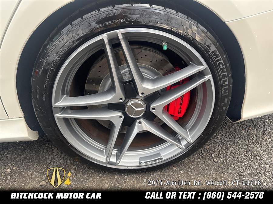 Vehicle image 23 of 50