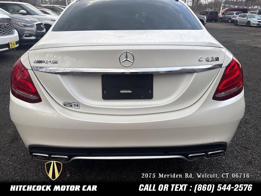 Vehicle image 18 of 50
