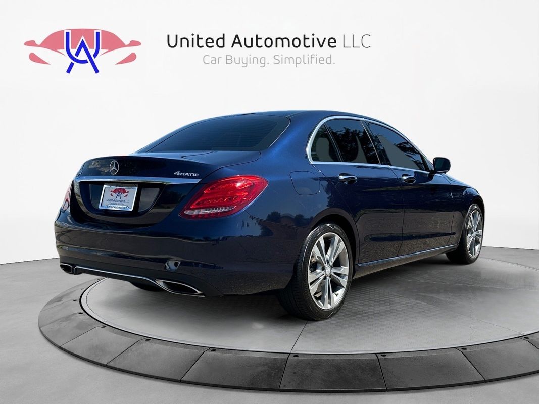 Vehicle image 5 of 35