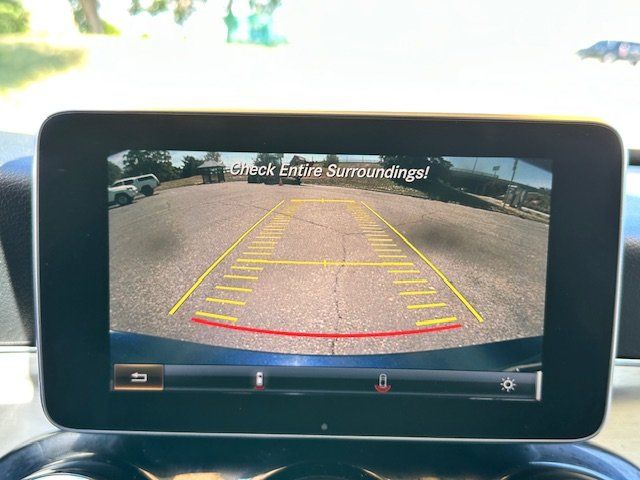 Vehicle image 23 of 35