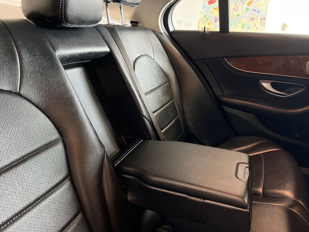 Vehicle image 99 of 104