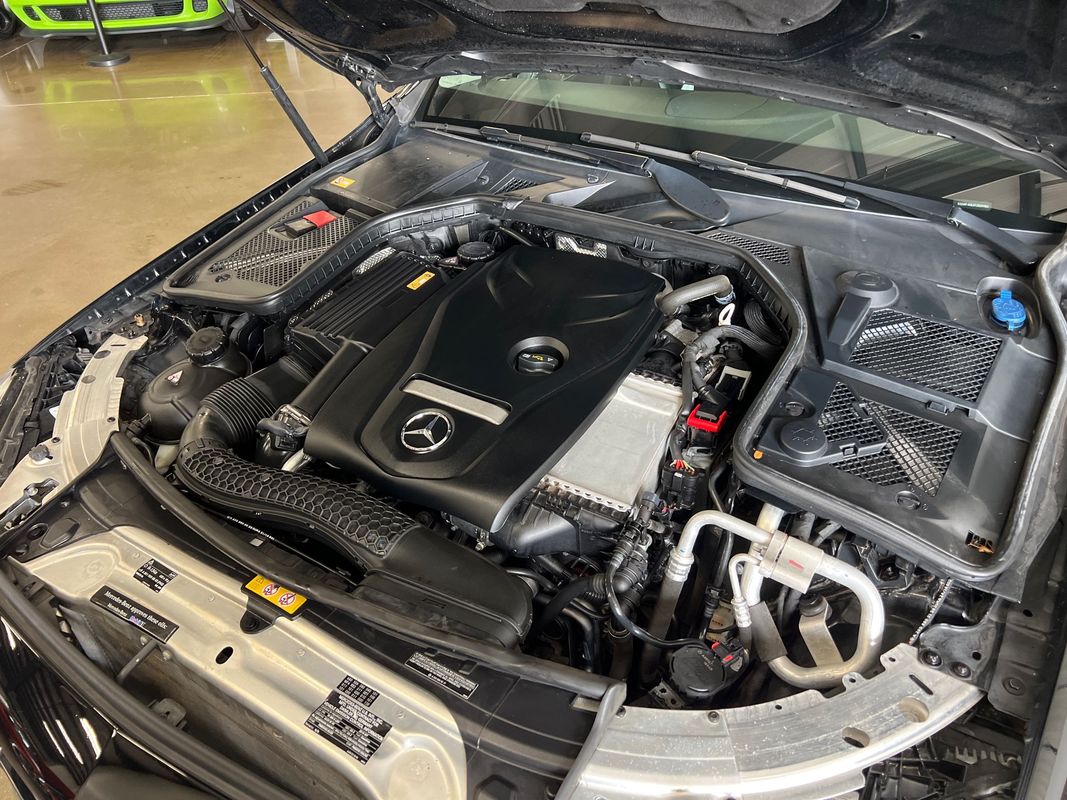 Vehicle image 63 of 104