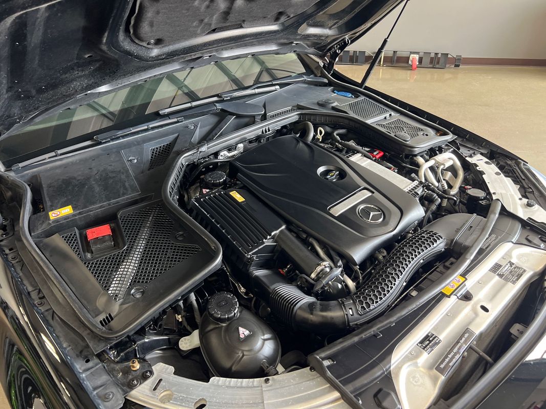 Vehicle image 64 of 104