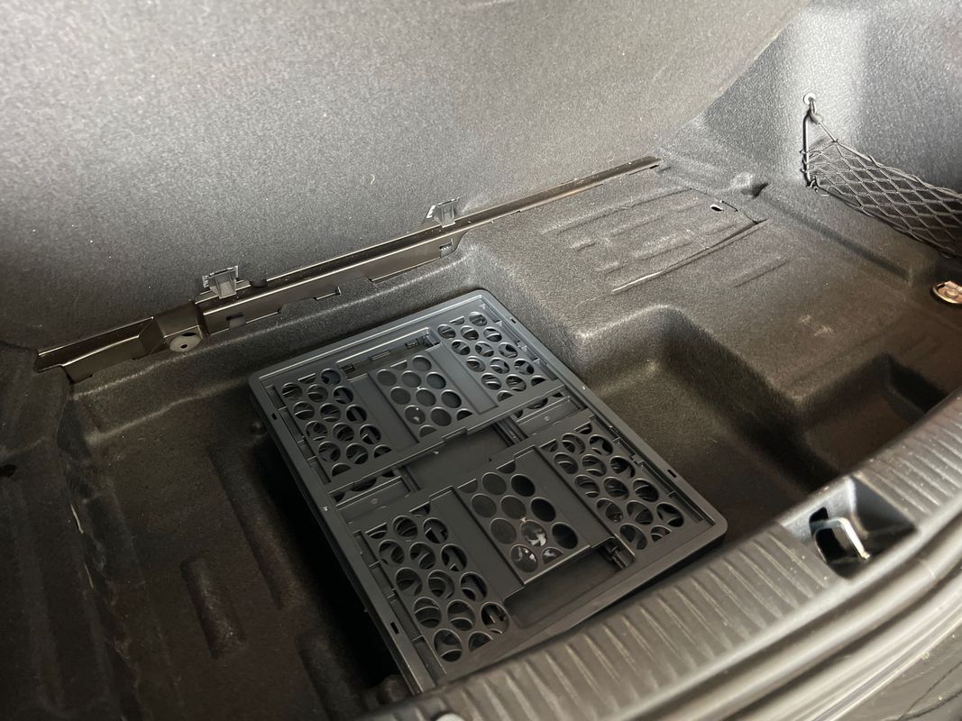 Vehicle image 47 of 104