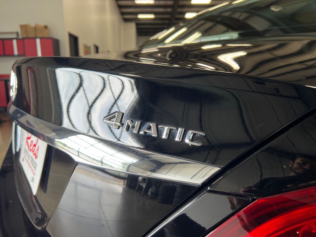 Vehicle image 38 of 104