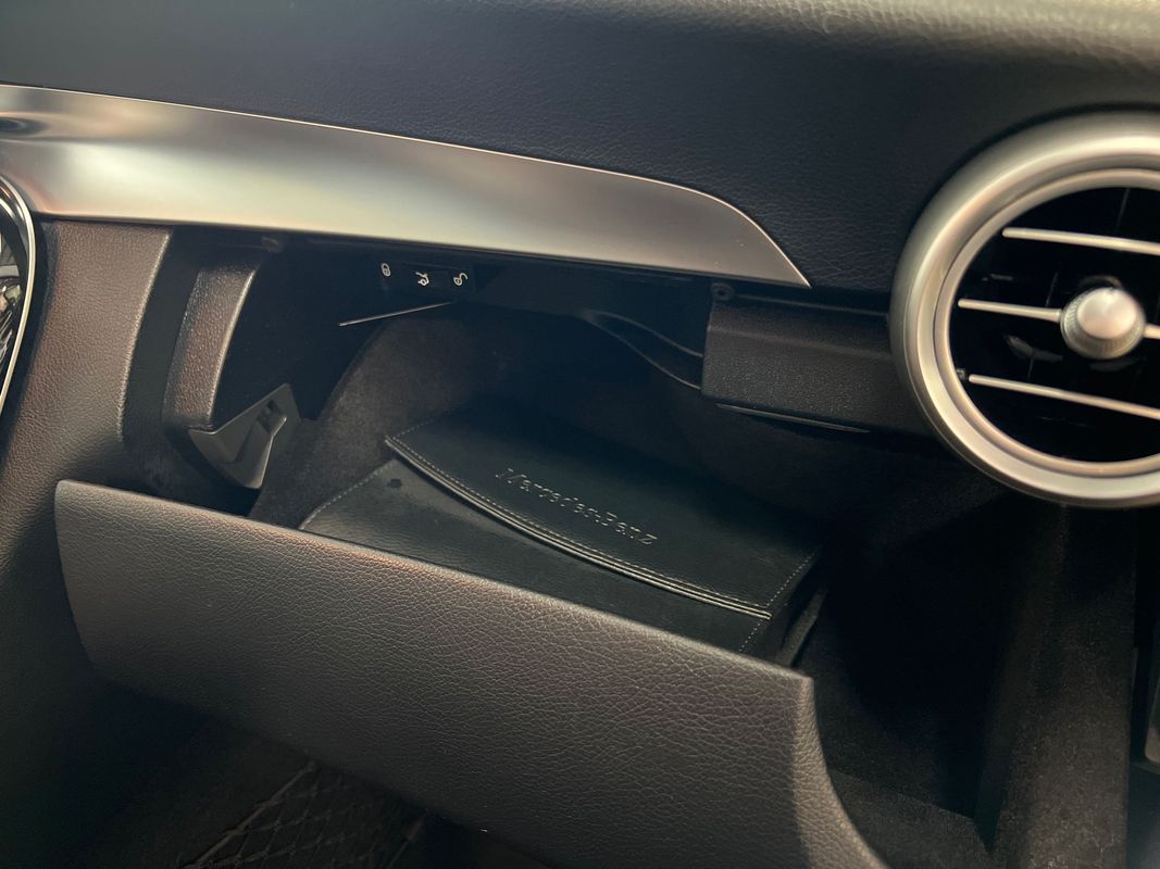 Vehicle image 92 of 104