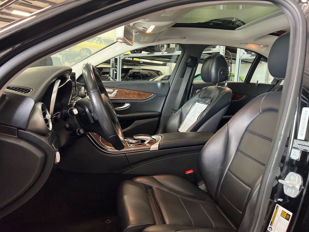 Vehicle image 24 of 104