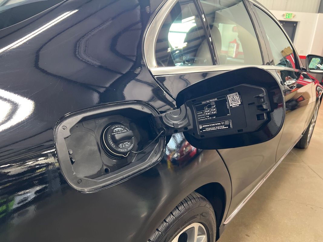 Vehicle image 56 of 104