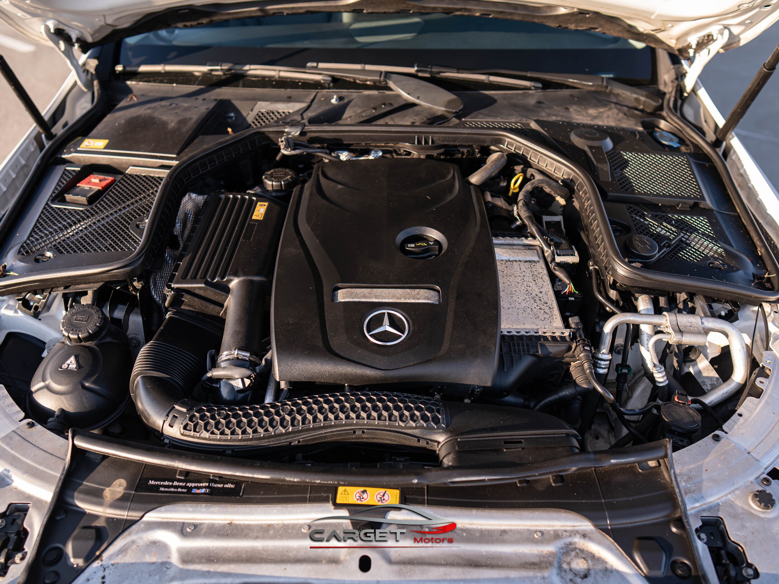 Vehicle image 46 of 50