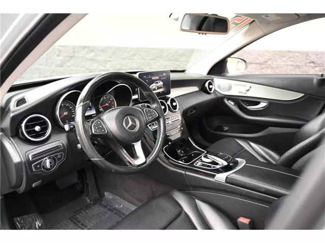 Vehicle image 19 of 28