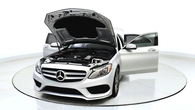 2015 Mercedes-Benz C-Class 300 Sport Image 2 of 38