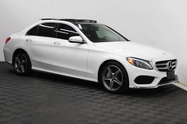 2015 Mercedes-Benz C-Class 400 Image 2 of 35