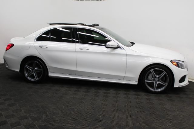 2015 Mercedes-Benz C-Class 400 Image 3 of 35