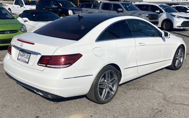 Vehicle image 5 of 20