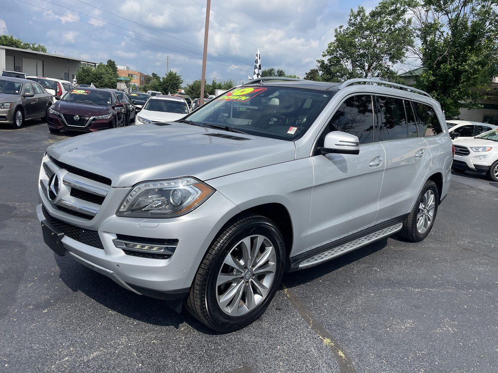 Vehicle image 1 of 10