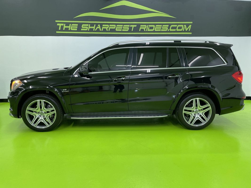 Vehicle image 7 of 18
